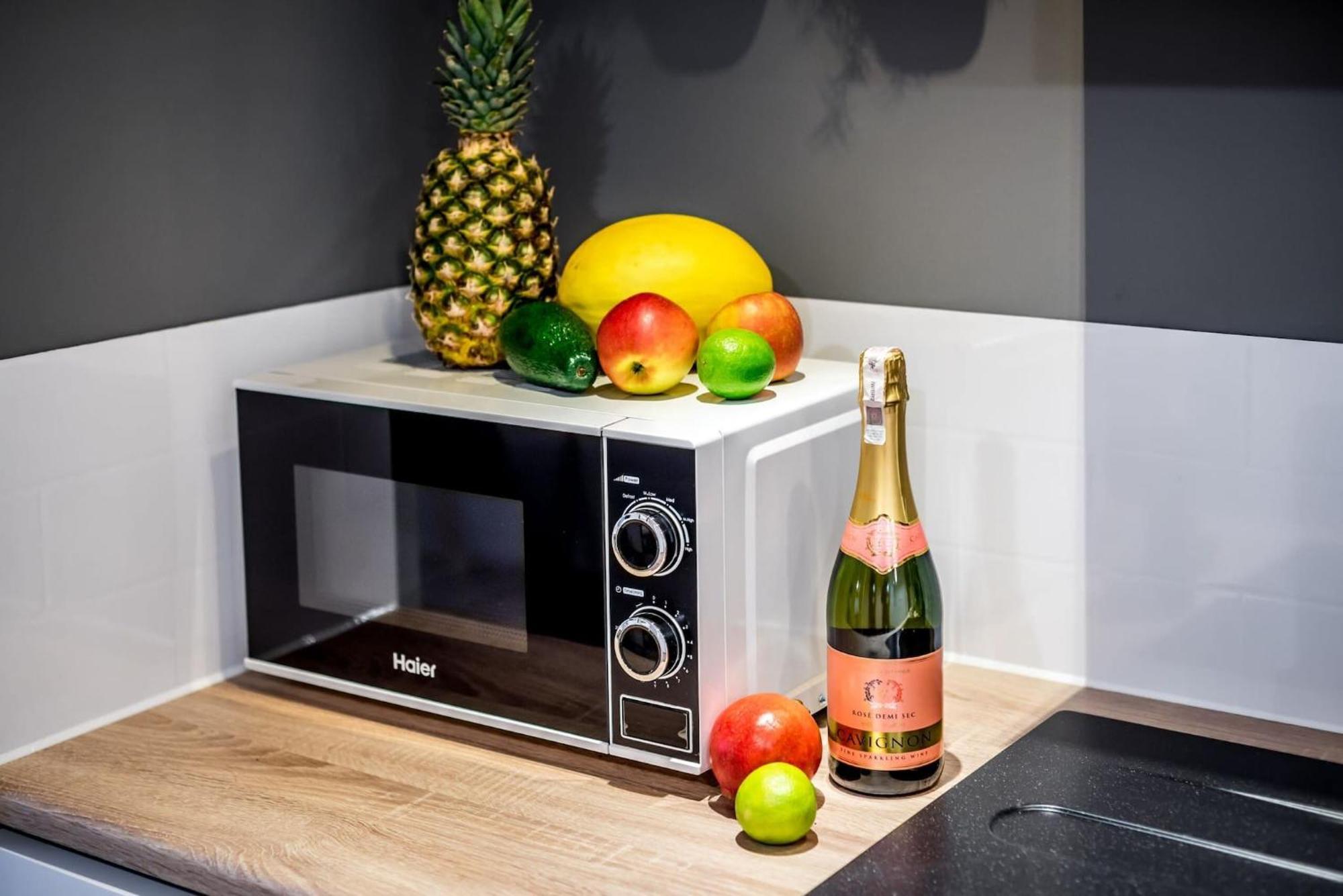 Rent Like Home - Wlodkowica 33 Breslavia Esterno foto